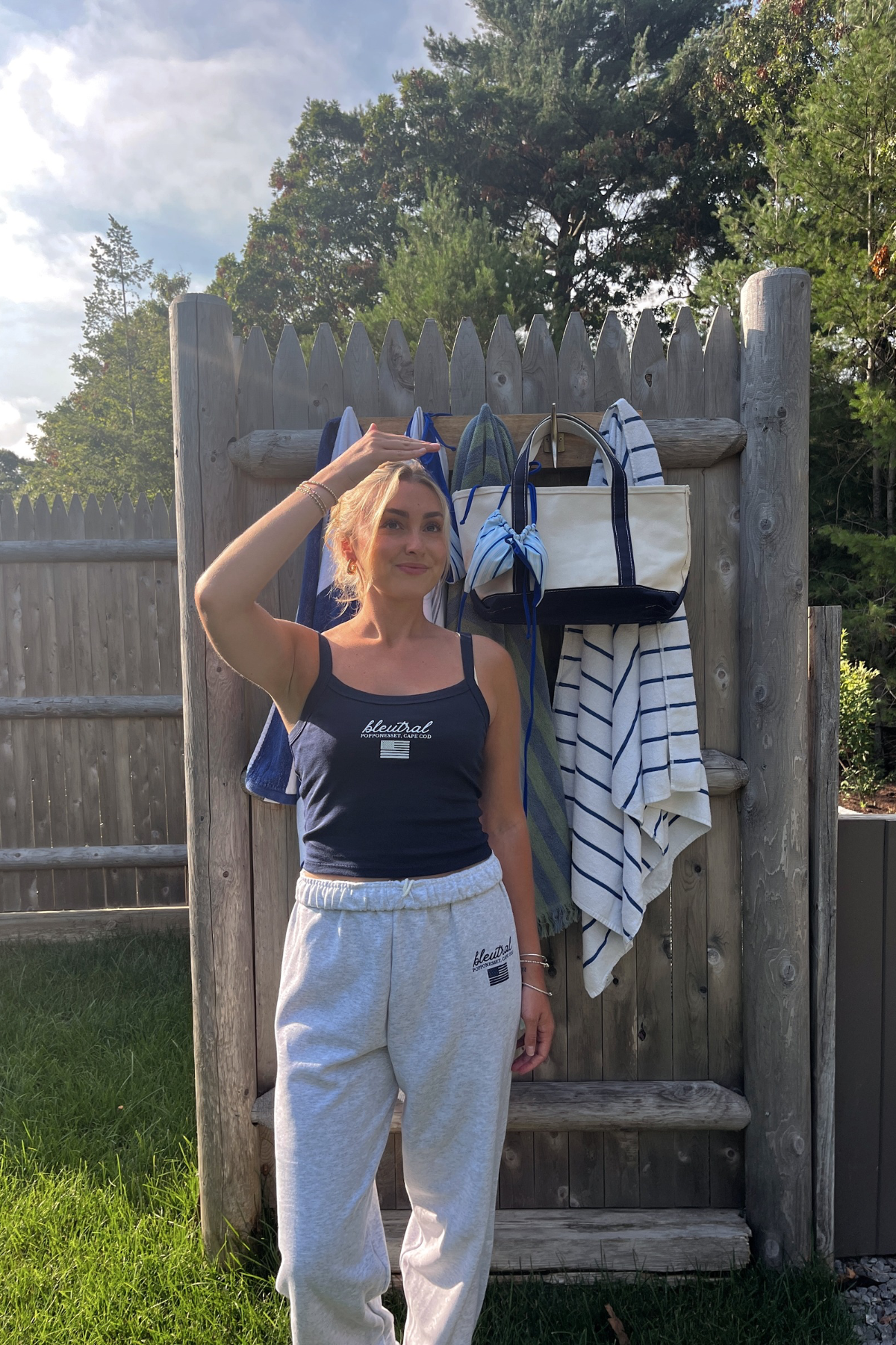 Bleutral’s American Summer Navy Tank